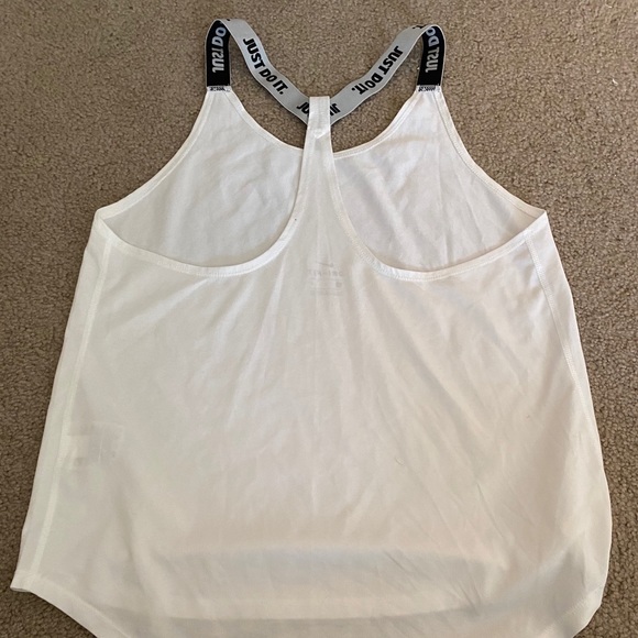 Nike tank top - Picture 2 of 2